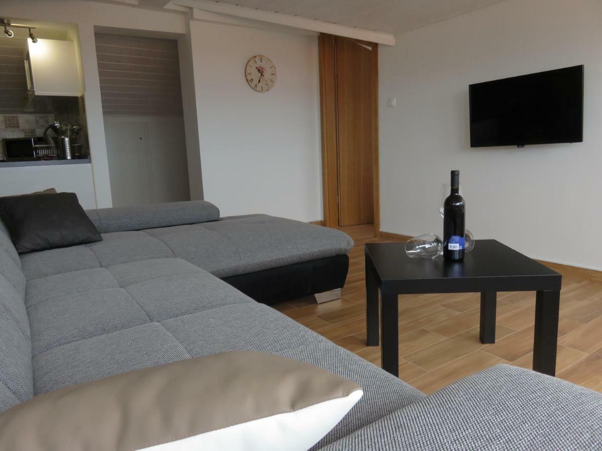 Apartments Casper Novi Vinodolski Εξωτερικό φωτογραφία