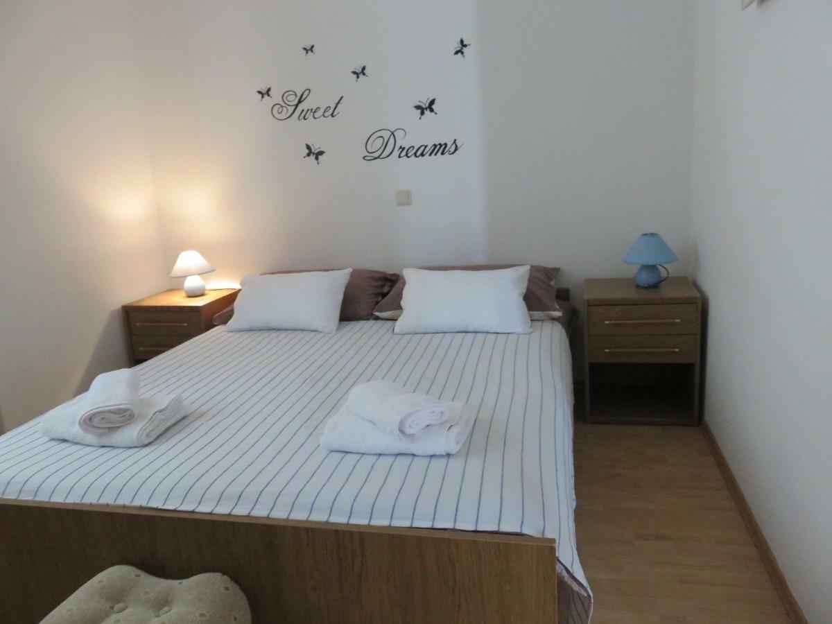 Apartments Casper Novi Vinodolski Εξωτερικό φωτογραφία